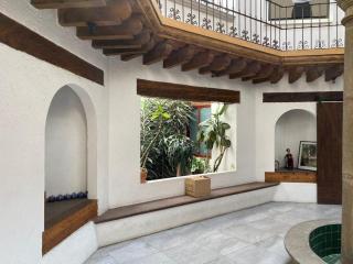 Suite in Coyoacán, Casa Galería Rosario Castellanos - 7