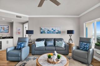 Admiral Quarters 907 - 8