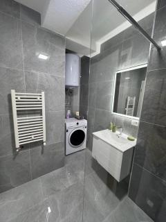 Family apartment close to the center of Ferizaj - 4