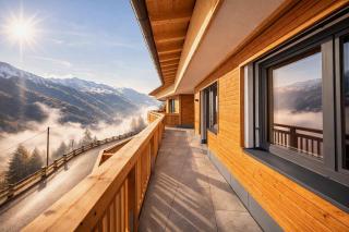 ALPENGLOW - Balcony & Incredible Mountain View - 9