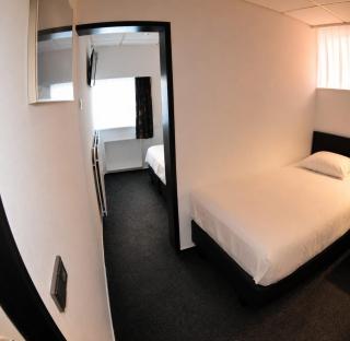 Budget Hotel Le Beau Rivage - 7