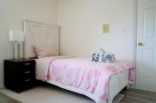 Forest stay & Beaches & Elite living near UBC - 9
