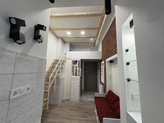 Однокімнатна квартира в центрі міста по вул Кльоновича - 3