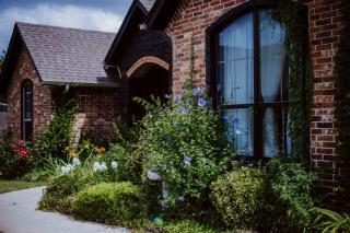 Vibrant Byrd House - 0