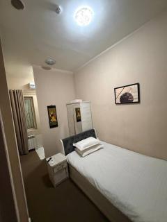 Dark Hostel - 5