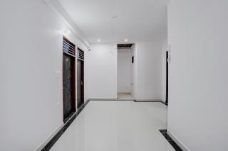 SPOT ON Neel Sarover Residency & Banquet Hall - 9