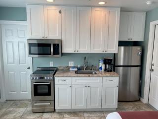 Beachgate Condo Suites and Hotel 232 - 233 condo - 8