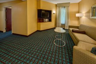 Fairfield by Marriott Russellville - 1