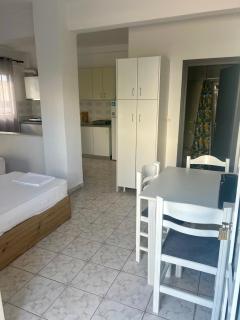 PELEKAN rooms and apartments athina 11 - 2