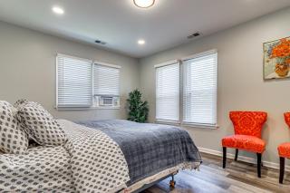 Under 1 Mi to Med Center & Midtown: Detroit Apt - 1