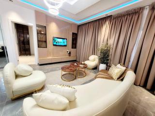 Lens Luxury 2 bedroom apartment - 3