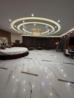 Hilton Suites Lahore - 5