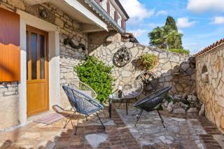Casa Astrid by the sea in Porec - 4