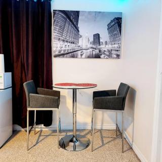 Platinum Staycation suite parking - 2