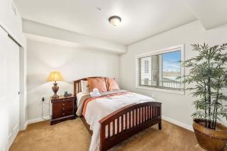 Salmon Run Condo - Overlooking the Spokane River - 6