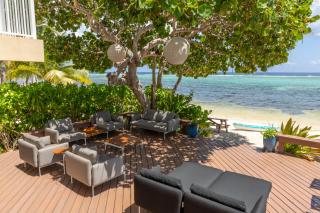 Luxury House On The Beach in The Charming South Sound - 2