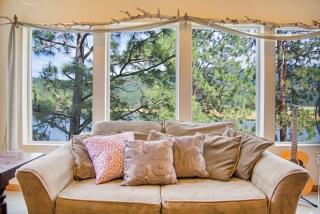 Liberty Lodge - Waterfront Home with Beds for 20 - 6