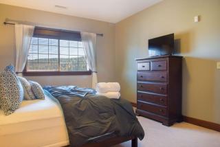 Village View at Riverstone - Luxury Condo - 3