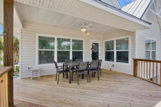 Seabreeze Cottage - 9