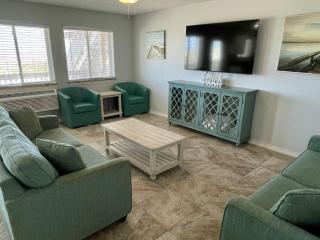 Beachgate Condo Suites and Hotel 224 and 226 condo - 7