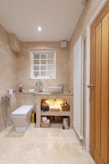 Delightful Cottage Sydney Gardens private parking - Pass the Keys - 5
