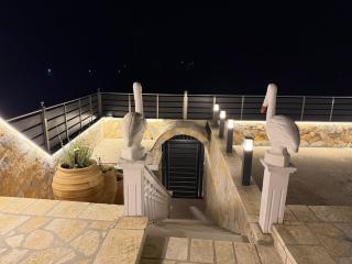 House with Huge Terrace&Mountain View near Beaches - 2