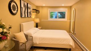 Two Queen BedRoom - 9