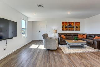 Wickenburg Golf Getaway w/ Patio & Yard! - 6