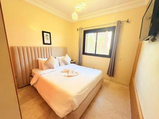 Fabuleux appartement, rez de jardin au sein de la palmeraie - 3