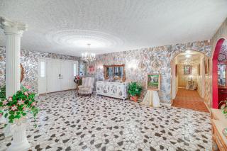 Massive Princeton Estate: Great for Large Groups! - 5
