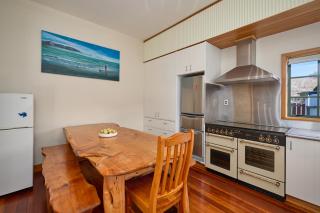 Charming Villa, Family Friendly, Handy to Town - KK14769 - 7