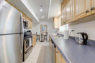1 Mi to Pompano Beach! Couple’s Retreat w/ Pool - 9
