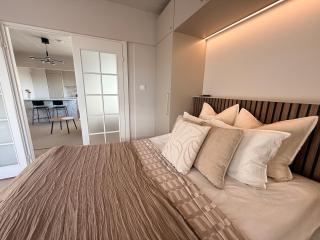 Skyline Residence Turku - Deluxe 2BR with Balcony - 7