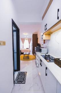 Studio in Kilimani, Five min walk to Yaya Centre, Near Adlife Plaza,Gym,Parking - 5