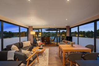 Floatinghouse Aquamarin - LP4 - 1