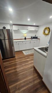 Modern Two Bedroom Basement Apartment - 7