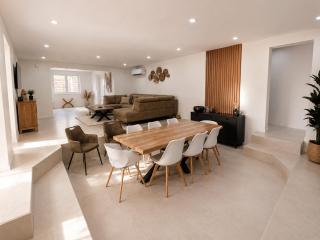 5BR Villa Aruba with Pool Sleeps 10 Family Friends - 9