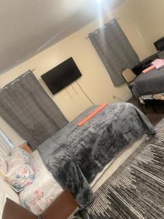 Divine Villa 67 Sherman Ave - 2