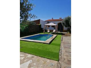 Modern Holiday Rental for Two Guests - 8