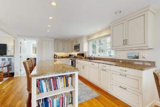 Harborside Retreat - 5
