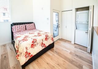Luxury 2BR Loft 2 Baths 2 Free Parking Hollywood & Koreatown - 8
