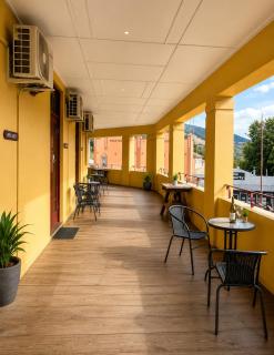 Golden Age Hotel - 2