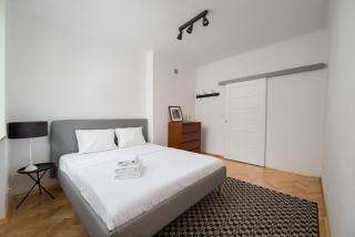 Metro Racławicka Exclusive Apartment by BookingHost - 0