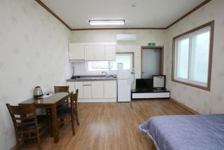 Taean Scenic Pension - 9