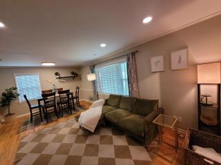 Cozy Nall Hills Home - 4