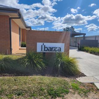 Lbarza Modern 1BR Apartment close to CBD - 2