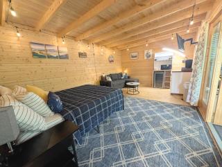 Newly Renovated Scandinavian Cabin - State Parks, Waterfalls, Hiking Trails, Near The Caverns - 8