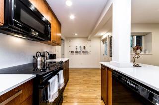 Two Bedroom Suite Close to Grouse Mountain - 5