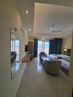 Hotel Avanya Crestview - 2