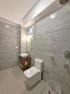 Hotel Avanya Crestview - 3